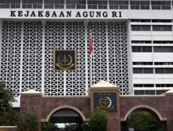 Sekjen Kemenkominfo Kembali Diperiksa Soal Proyek BTS