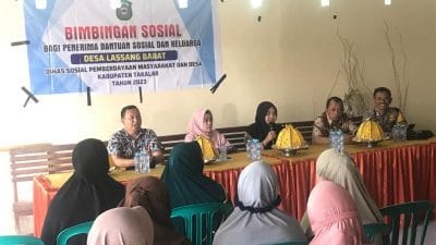 Dinsos PMD Kabupaten Takalar Gelar Bimbingan Sosial Bagi Penerima Bansos, dr. Hj. Nilal Fauziah Sampaikan Ini