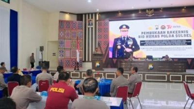 Kapolda Sulsel Buka Rakernis Bid Humas Tahun 2023