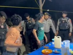 Tim Patroli Jalan Kaki Perintis Presisi Samapta Polres Gowa Razia Pemuda Pesta Miras