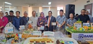 Rektor UNM Ultah ke-57, Civitas Akademika hingga Mitra Kerja Beri Surprise