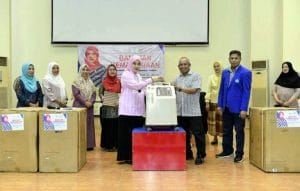 Oxygen Concentrator ke Poltekkes, Aliyah Mustika : Bisa Tertangani Lebih Maksimal