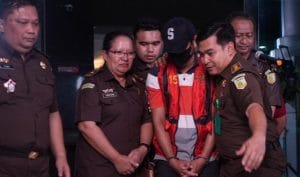 Tim Tabur Kejati Sulsel Berhasil Mengamankan Buronan Korupsi Dana Desa Di Kabupaten Pinrang