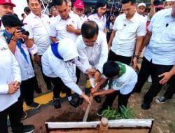 HUT PMI 78, JK : Mengatasi Perubahan Iklim Melakukan Gerakan Penghijauan
