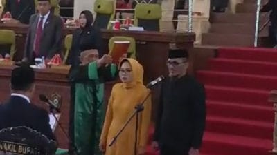 DPRD Takalar Pengambilan Sumpah Jabatan PAW, Fahriadi dan Hj Mega Resmi Jadi Anggota Legislatif
