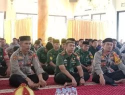 Sinergitas TNI-POLRI Dandim Takalar Hadiri Pembinaan Rohani Dan Mental Di Mesjid As Salam Polres Takalar