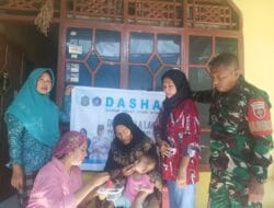 Babinsa Dampingi Petugas Kesehatan Lakukan Pemberian Makanan Tambahan Terhadap Ibu Hamil Dan Anak Stunting