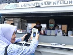 Gencarkan Edukasi Obat dan Makanan Aman, Aliyah Mustika Ilham – BPOM Hadirkan Mobil Lab Keliling