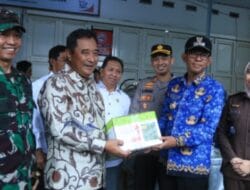 Pj. Gubernur Sul-Sel Bersama Pj. Bupati Takalar Tinjau Gudang Logistik KPU