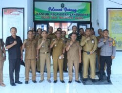 Dalam Rangka Hari Jadi Kabupaten Takalar ke-64, Pj. Bupati Serahkan 110 Sertifikat Gratis untuk Warga Takalar