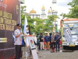 Pj. Bupati Takalar Lepas Logistik Pemilu Tahun 2024
