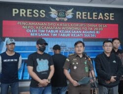 Kejagung RI Bersama Tim Tabur Intelijen Kejati Sulsel Berhasil Amankan Tersangka Buronan Atas Tindak Pidana Korupsi Dana Desa Kabupaten Polewali Mandar TA 2020