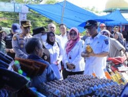 Pastikan Ketersediaan Bahan Pokok di Bulan Ramadhan, Pj. Bupati Takalar Lakukan Sidak Pasar