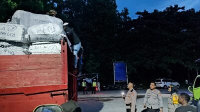 Kapolres Buru Pimpin Razia Sianida Ilegal Dan Senjata Tajam