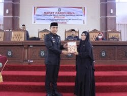 Sekda Takalar wakili Pj. Bupati serahkan LKPJ Tahun 2023 pada Rapat Paripurna DPRD 
