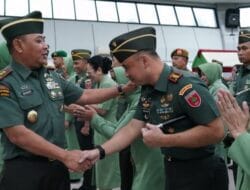 Pangdam XIV/Hsn Memimpin Korps Raport Kenaikan Pangkat Perwira dan PNS