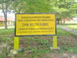 Sekolah di Buru Dirusak Orang Tak Dikenal, Puluhan Kaca Jendela Pecah