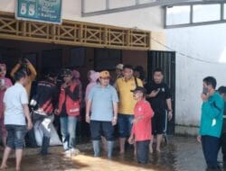 Banjir di Luwu Utara, Muhammad Fauzi Salurkan 1.000 Paket Sembako