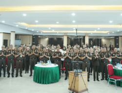 Mengawali Tugas Sebagai Kejati Sulsel Agus Salim Laksanakan Halal Bihalal Bersama Jajarannya