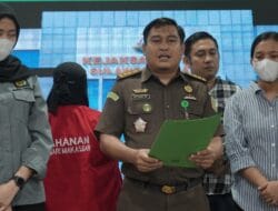 Kejati Sulsel Agus Salim Apresiasi Tim Tabur Intelijen Berhasil Mengamankan Buronan Penyelundupan BBM Asal Kejati Kaltim Dan Buronan Tindak Pidana Korupsi Asal Papua Barat