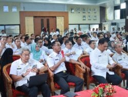 Pj. Bupati Takalar Pimpin Rapat Evaluasi dan Pengawasan Kinerja Pemerintah Daerah Kabupaten Takalar Melalui Aplikasi Ewaki