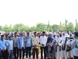 Peringati 1 Muharram 1446 H, Pj. Bupati Takalar Lepas Peserta Karnaval