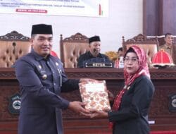 Sekretaris Daerah Serahkan Rancangan KUA-PPAS TA. 2025 Kepada DPRD Takalar
