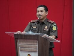 Kejati Sulsel Agus Salim Sampaikan Materi Kuliah Umum di Fakultas Hukum Unhas “Peran Dan Fungsi Kejaksaan Dalam Penegakan Hukum di Indonesia”