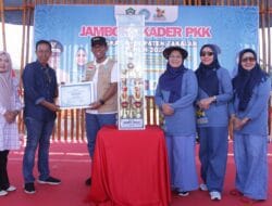 Tutup Jambore Kader PKK Tingkat Kabupetan Takalar, Pj. Bupati Harap Kader PKK Tetap Solid Meningkatkan Kualitas dan Efektivitas Program PKK 
