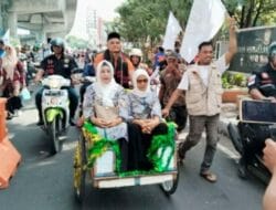 Mengayuh Becak ke Kantor DPRD Makassar, Adi Akbar : Supaya Jadi Bahan Renungan Bagi Saya