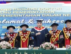 Bertabur Tokoh, Sekda Takalar Tuntaskan Sidang Promosi Doktor dengan Predikat Cumlaude