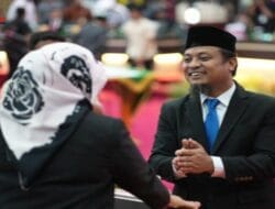Hadir di Pelantikan Pimpinan DPRD Sulsel, Andi Sudirman : Terus Mengawal Aspirasi Masyarakat