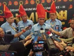 Lantik Lima Pengurus IKA Unhas dan Buka SUMU III Himpuni, Mentan RI : Bergerak Bersama, Sangat Mudah Mengawal Indonesia Emas