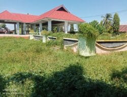 Lapangan Pattimura Namlea Terbengkalai, Warga Keluhkan Kondisi Memprihatinkan