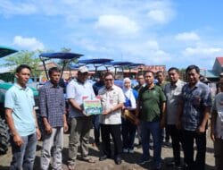 Bupati Takalar Tancap Gas di 100 Hari Kerja: Petani Dapat Bantuan 80 Alsintan “Traktor dan Harvester”