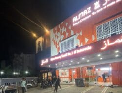 Kuliner Timur Tengah di Makassar Sambut Grand Opening Almaz Fried Chicken