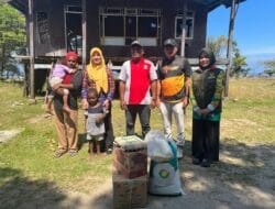 Sentuh Hati Warga, Ketua TP PKK Takalar Salurkan Bantuan untuk Ibu Muda di Laikang