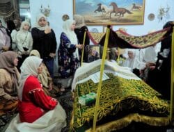 Wakil Wali Kota Makassar Aliyah Mustika Ilham Melayat ke Kediaman Almarhum H. Mappaturung Parawansa