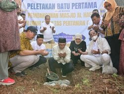Peletakan Batu Pertama Masjid Al-Hafidz, Aliyah Mustika Ilham Apresiasi Inisiatif Alumni Fakultas Pertanian Unhas