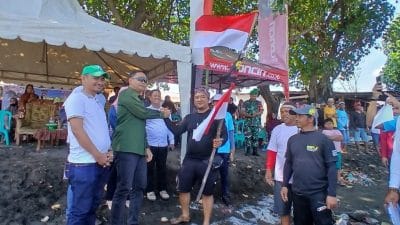 Wabup-Anggota DPRD Takalar Ikut Saksikan Lomba Perahu Katiting di Aeng Batu-batu 