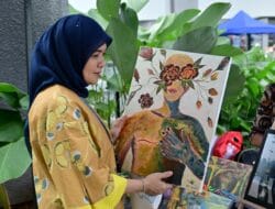 Kunjungi Bazaar Nusantara Diaspora IKN, Aliyah Mustika Ilham Apresiasi Prestasi Anak Bangsa