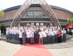 SMANSA Diminta Turun Tangan Kelola Sampah Kota, Munafri : Pembiasaan Gaya Hidup Hijau