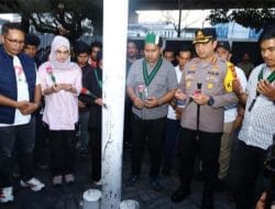 Kapolrestabes Makassar dan Ketua DPRD serta HMI Badko Sulselbar Bersatu dalam Salat Ghaib