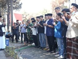Hening dan Haru, Munafri Kenang Korban Kebakaran dengan Shalat Ghaib