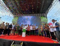 Takalar Terima 163 Alsintan, Daeng Manye Hadiri Peluncuran Mandiri Benih Padi di CPI