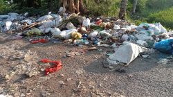 Janji Tinggal Janji, Sampah Menumpuk di Perbatasan Tatae-Pekkabata Belum Tersentuh Penanganan