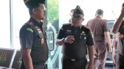 Datang Mendadak, Kajati Sulsel Puji Kehadiran Pegawai Kejari Takalar