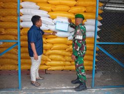 Stok Beras 1.593 Ton, TNI Kawal Stabilitas Pangan di Takalar