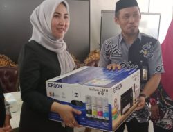 Kunjungi SMA Negeri 2 Takalar, Legislator Sulsel Fadillah Fahriana Serahkan Bantuan dan Soroti Fasilitas Pendidikan