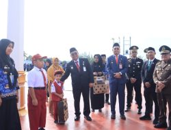 Bupati Takalar Beri Penghargaan Siswa SD Juara Robotik Dunia, Daeng Manye: Bukti Anak Daerah Bisa Bersaing Global